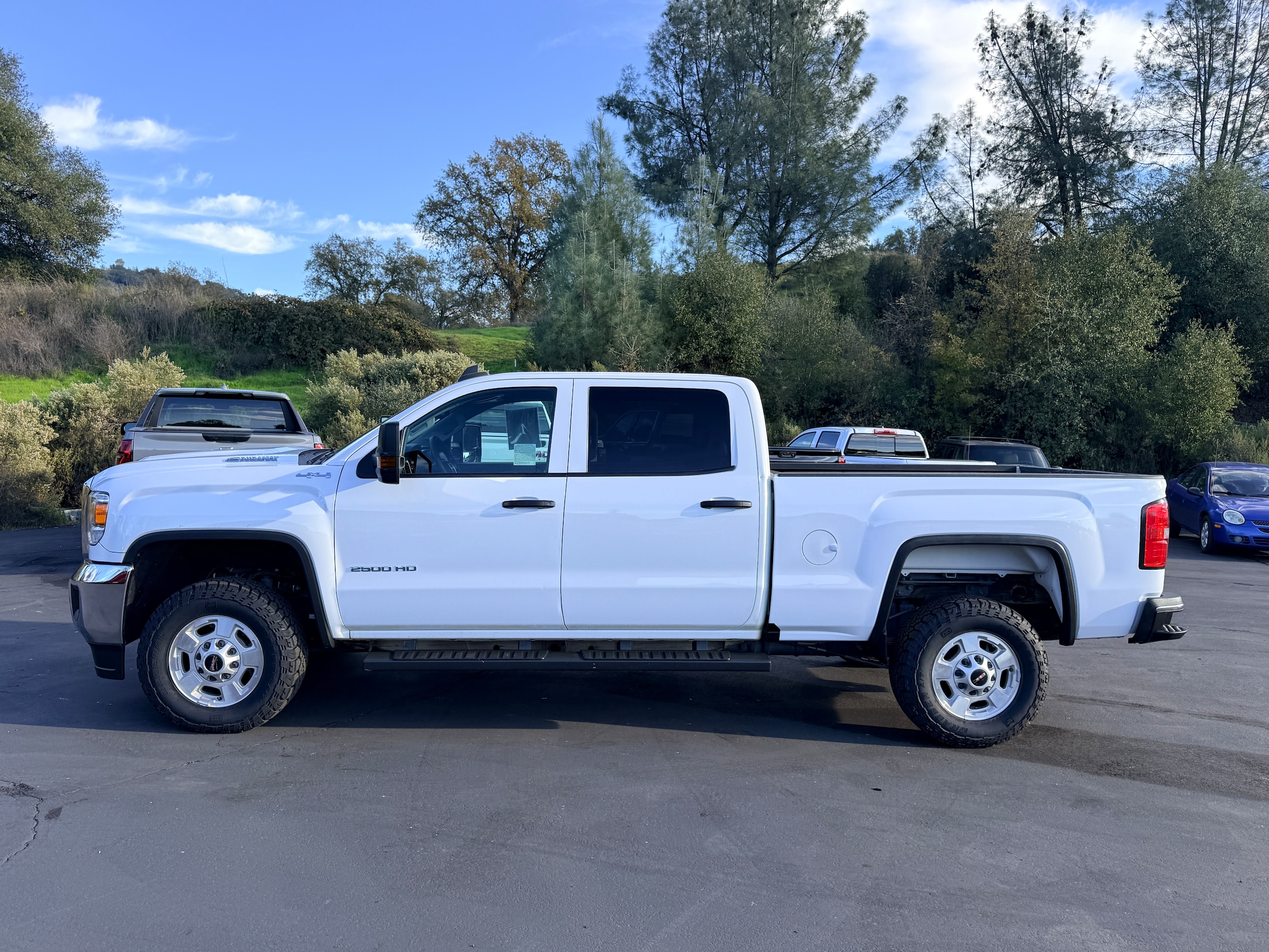 2019 GMC Sierra 2500HD Base's photo