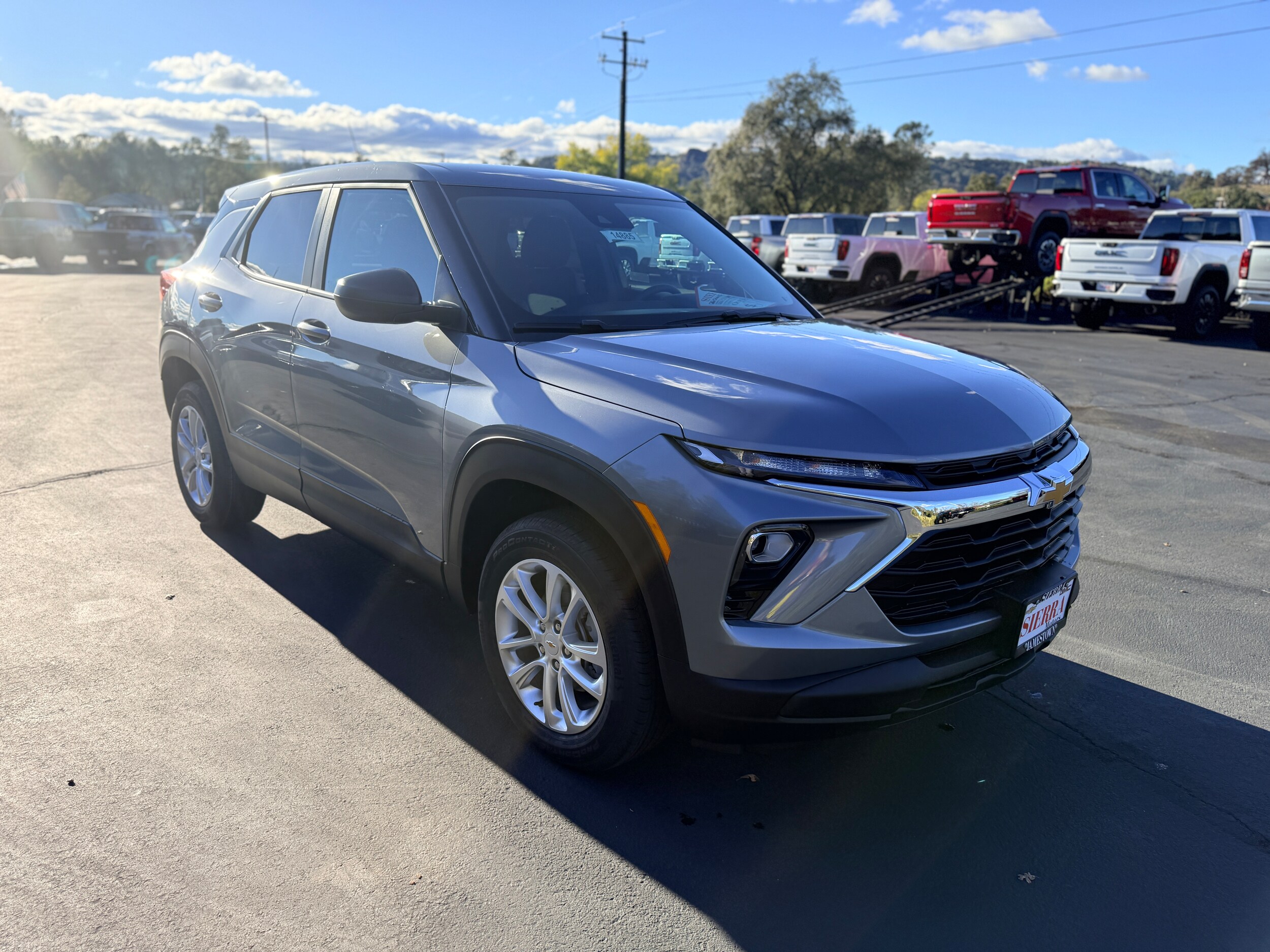 2026 Chevrolet Trailblazer LS photo 3