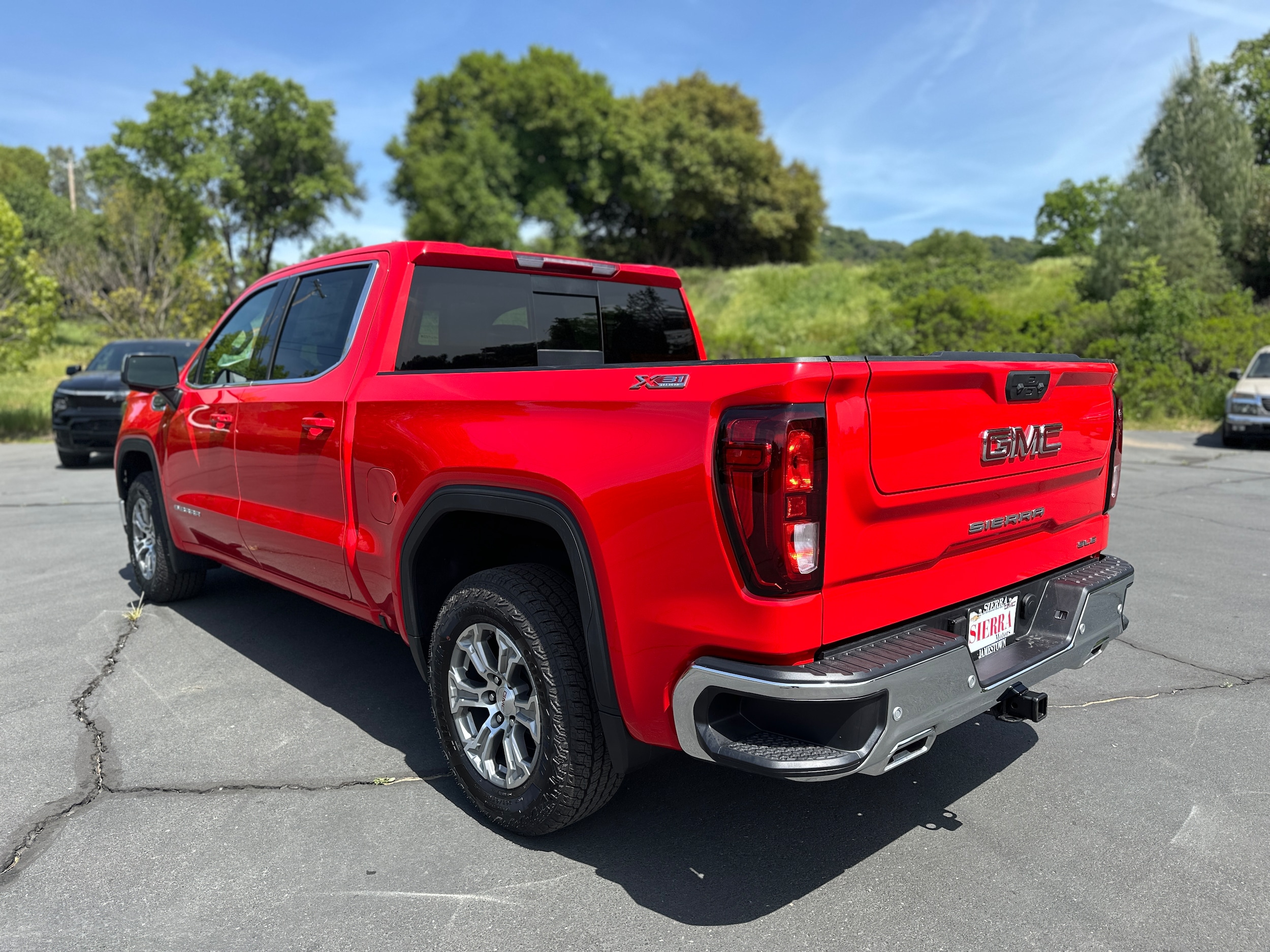 2025 GMC Sierra 1500 SLE - Photo 6