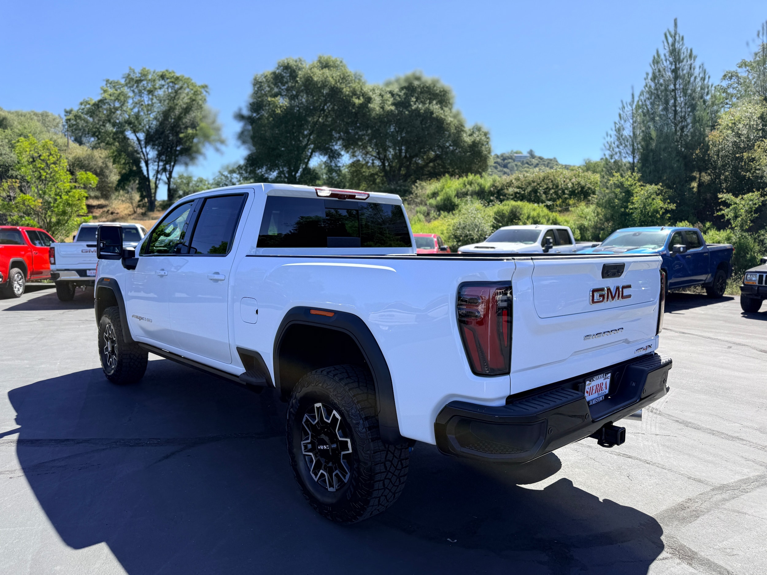 2026 GMC Sierra 2500HD AT4X - Photo 7