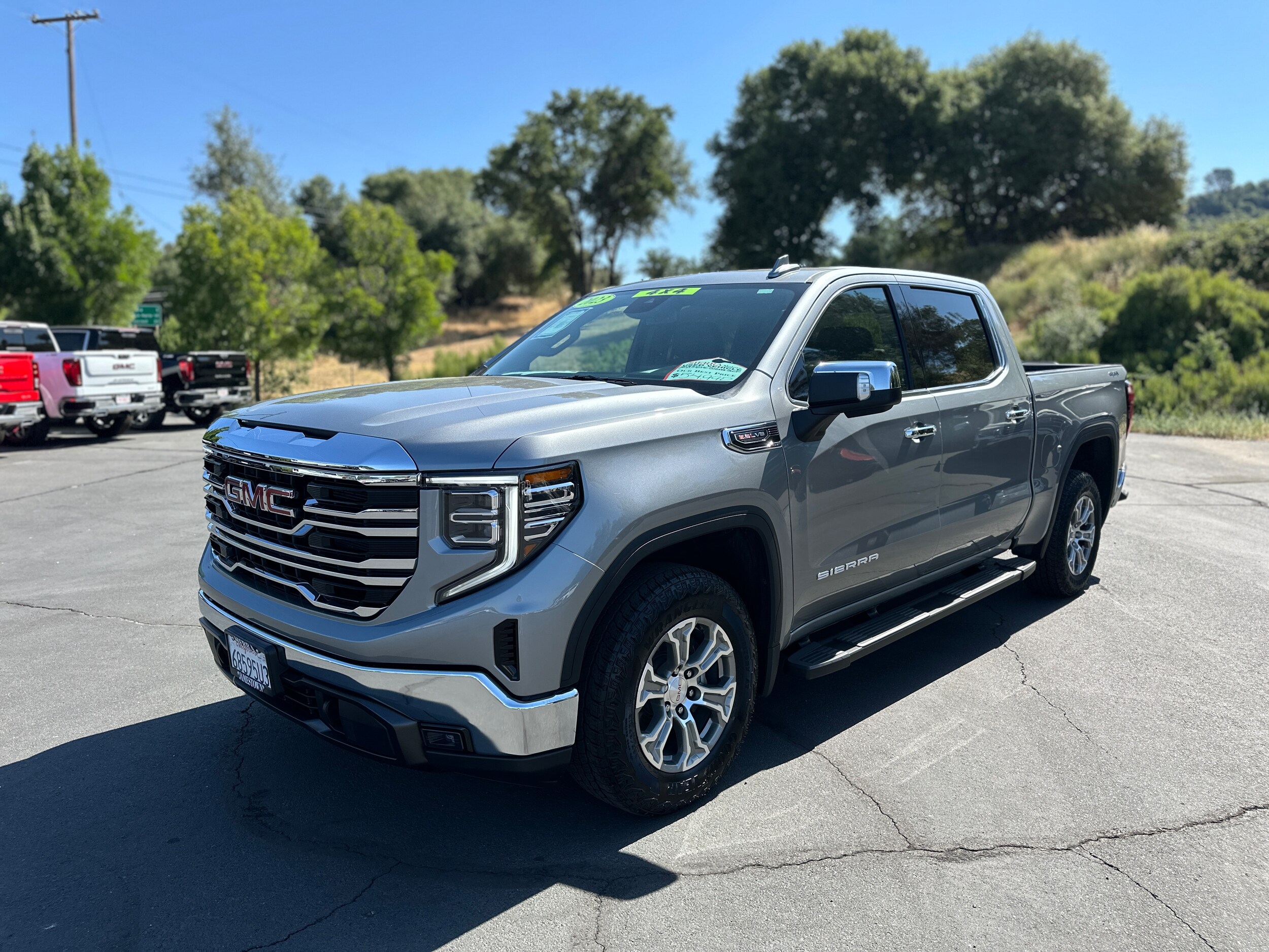 2023 Gmc Sierra 1500 SLT photo 2