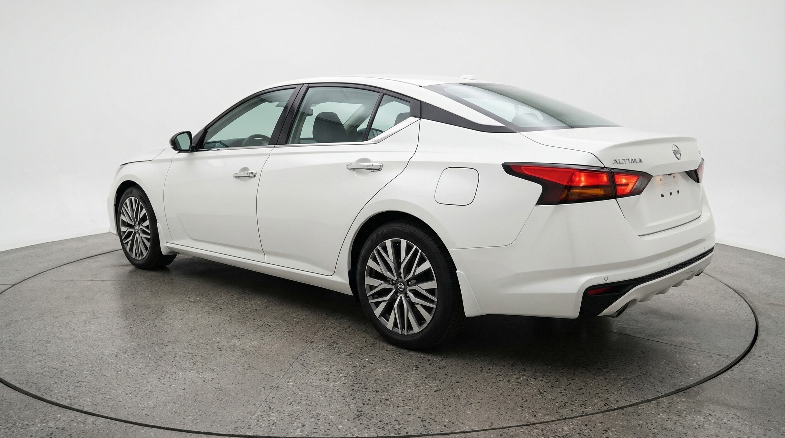 Thumbnail: 2025 Nissan Altima - 5