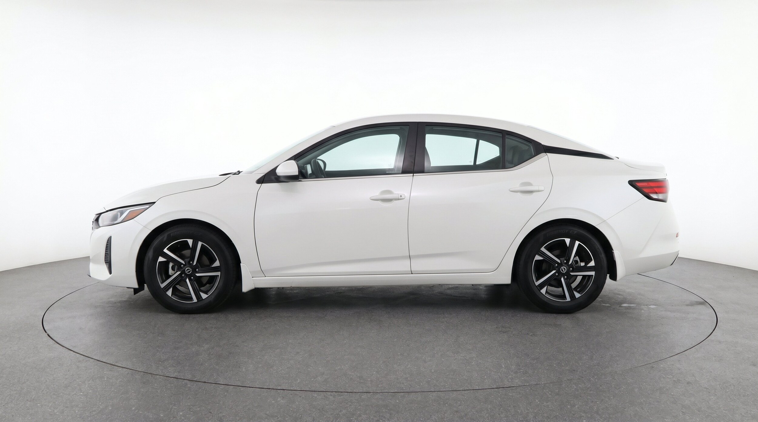 Thumbnail: 2025 Nissan Sentra - 5
