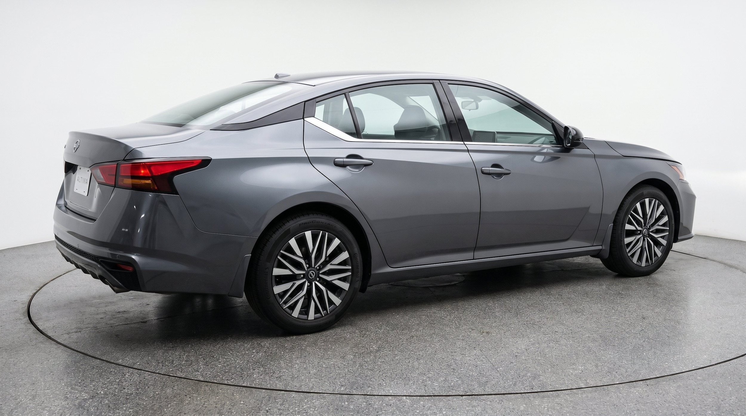 Thumbnail: 2025 Nissan Altima - 9