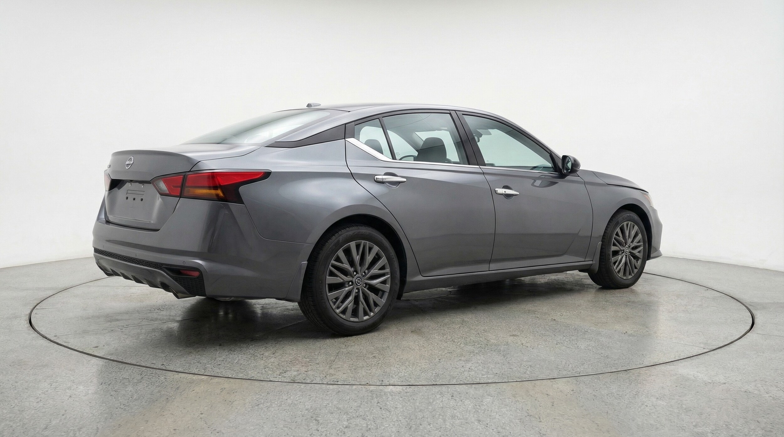 Thumbnail: 2025 Nissan Altima - 7