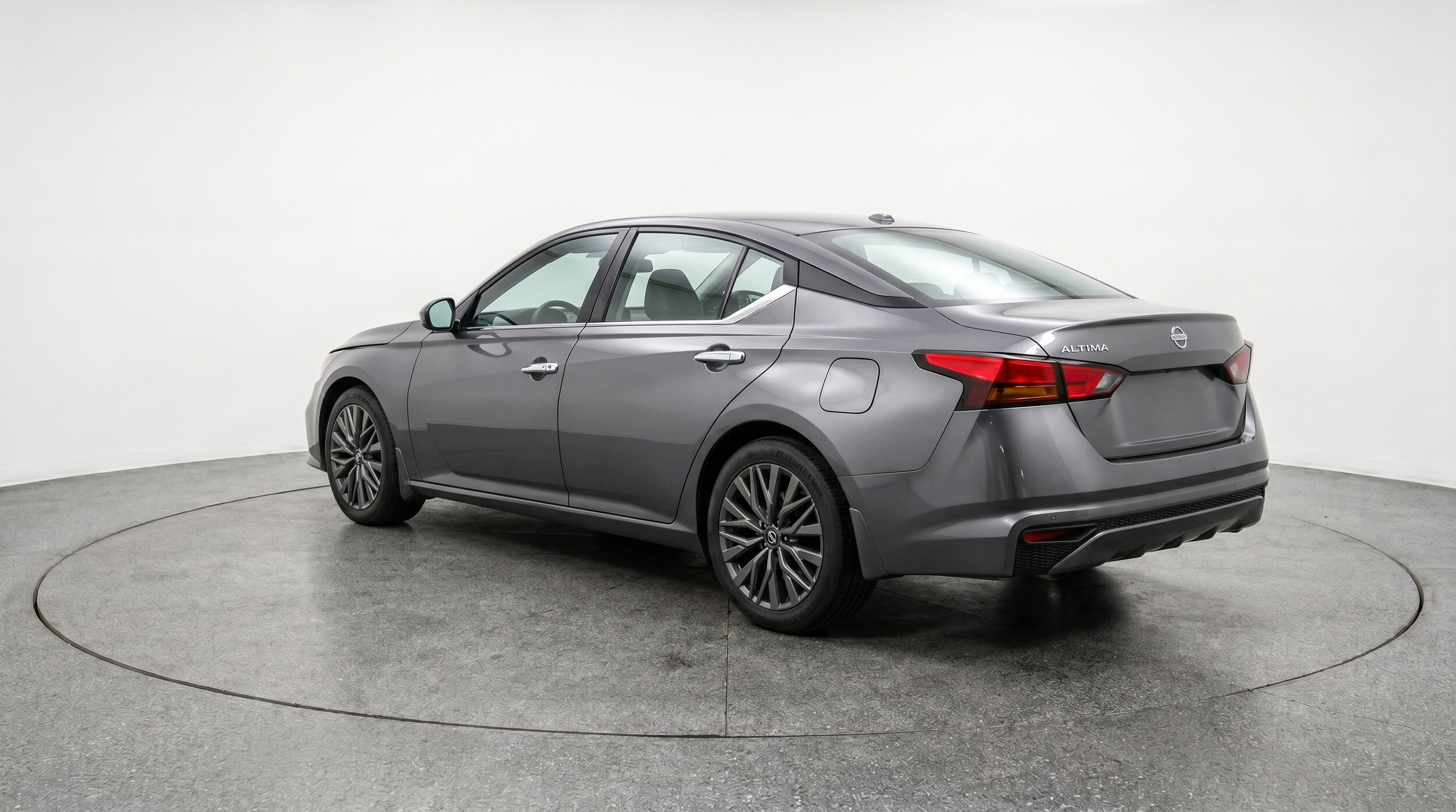 Thumbnail: 2025 Nissan Altima - 5