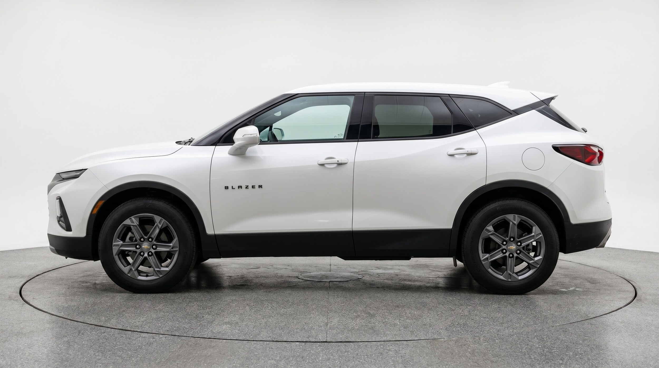 Thumbnail: 2025 Chevrolet Blazer - 4