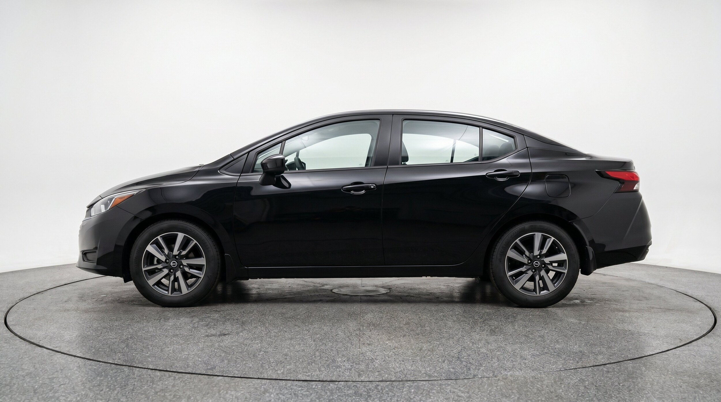 Thumbnail: 2025 Nissan Versa - 5