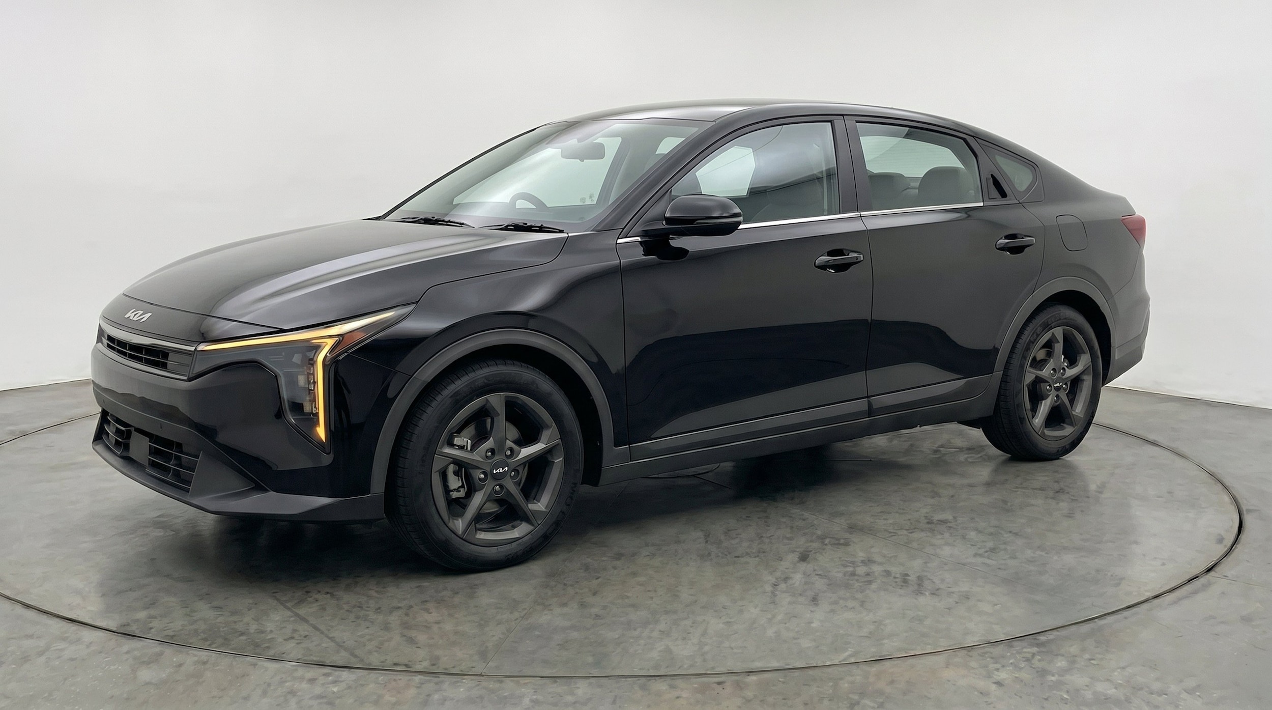 Thumbnail: 2026 Kia K4 - 3
