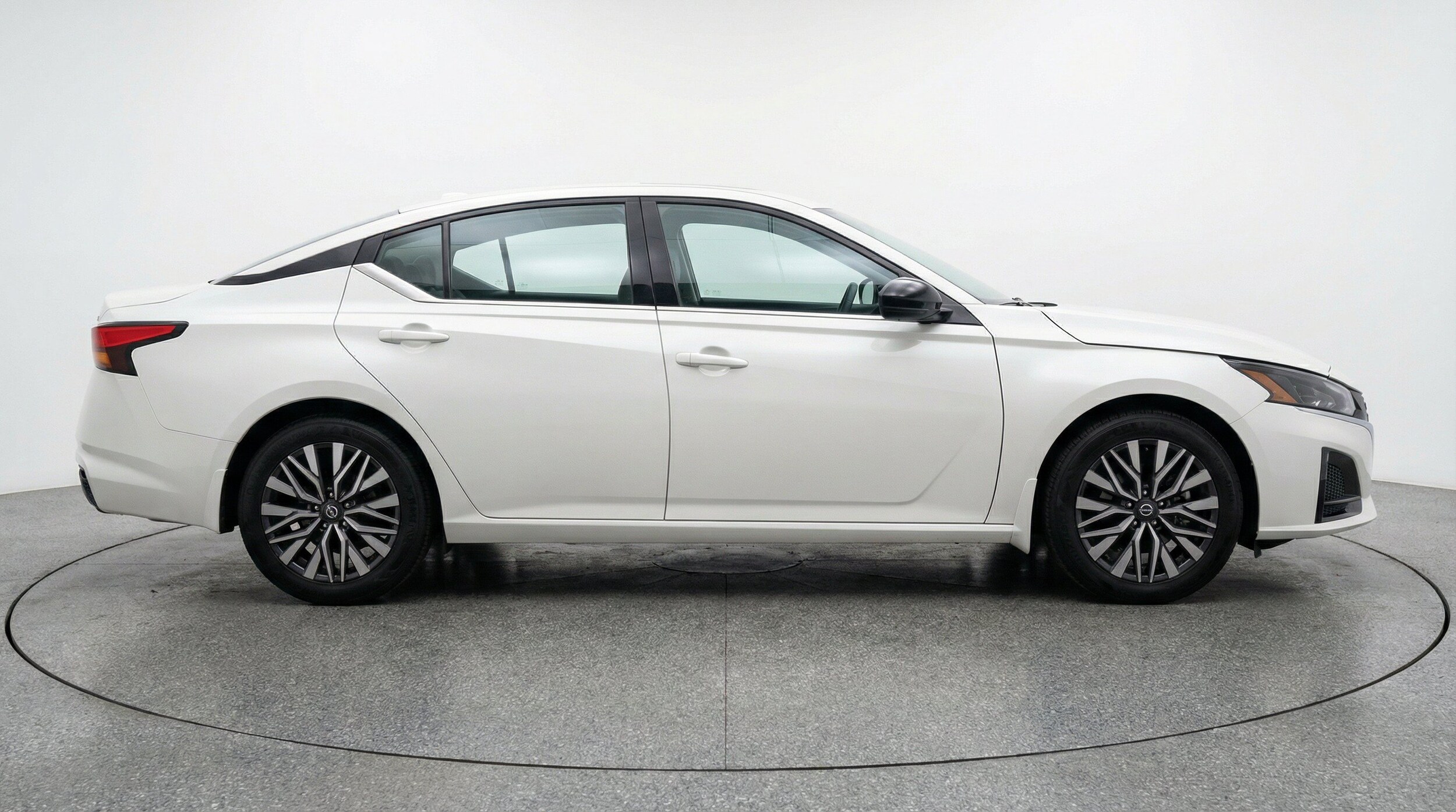 Thumbnail: 2025 Nissan Altima - 11