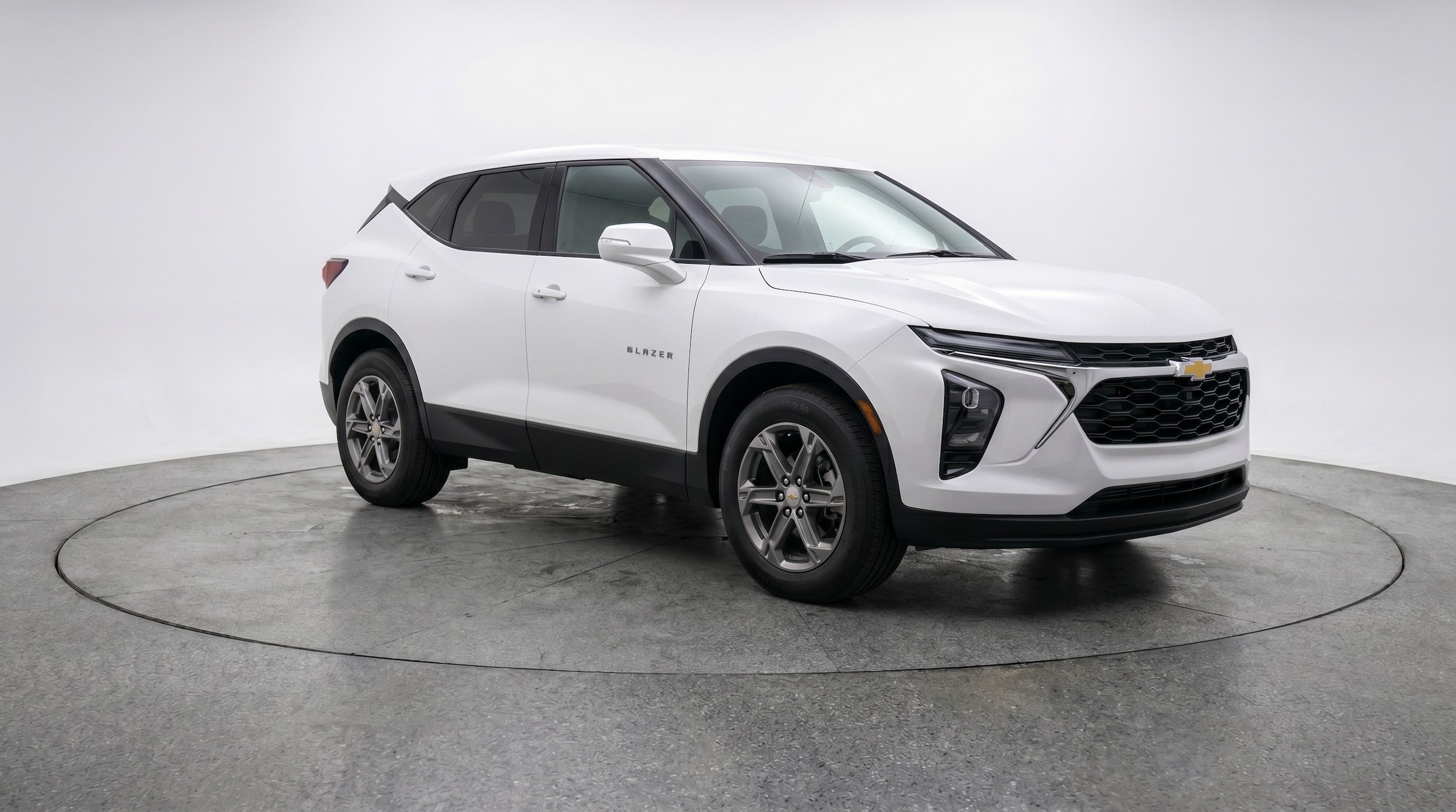 Thumbnail: 2025 Chevrolet Blazer - 1