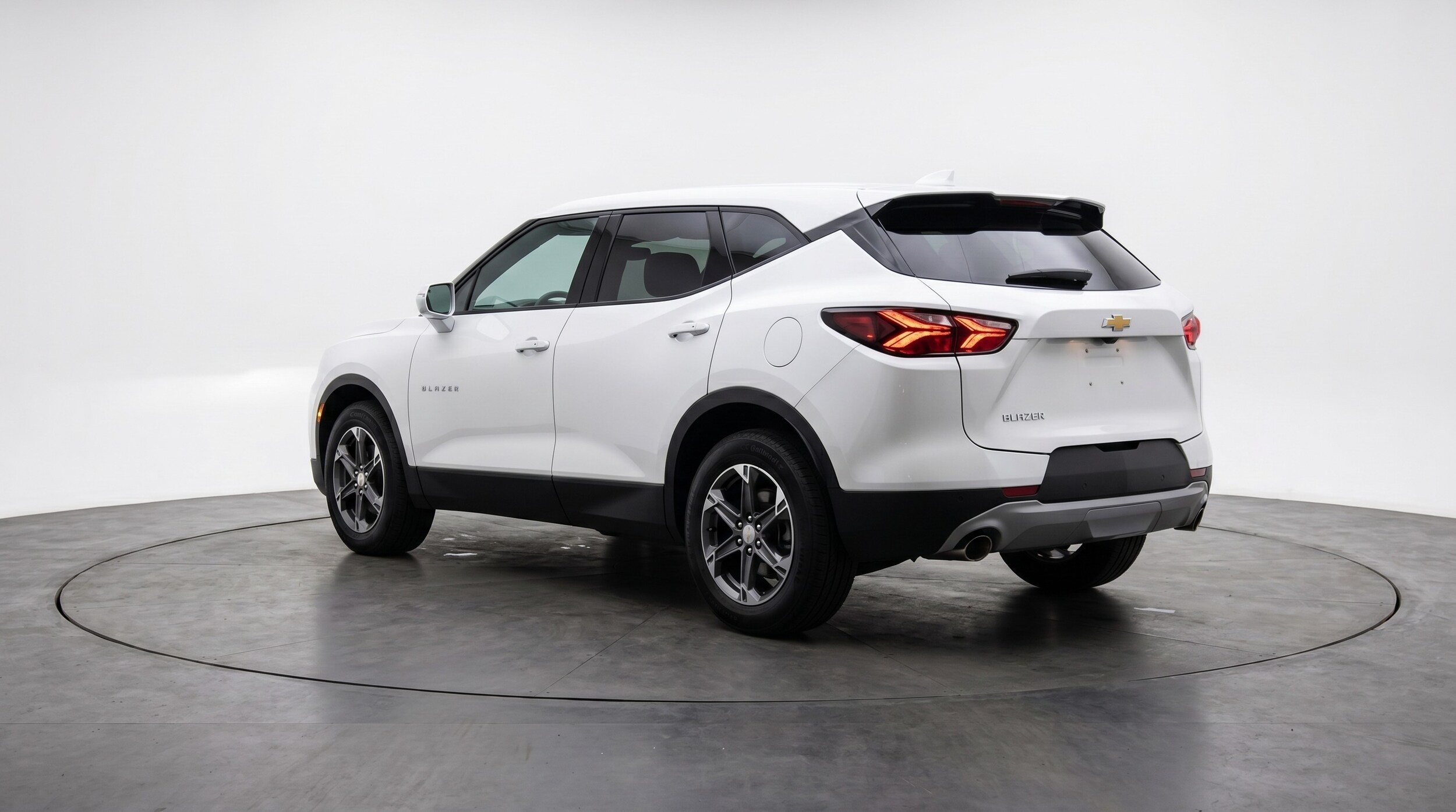 Thumbnail: 2025 Chevrolet Blazer - 5