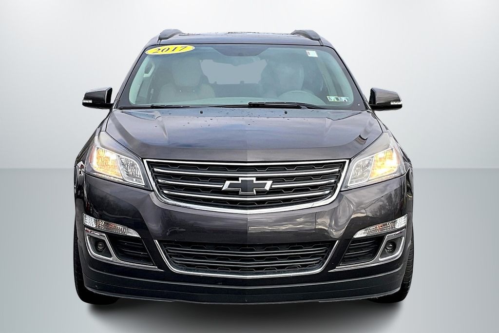 Used 2017 Chevrolet Traverse 2LT SUV