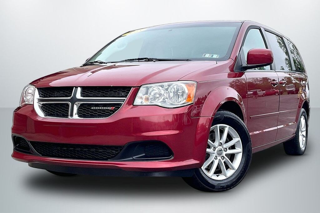 Used 2015 Dodge Grand Caravan SXT Minivan/Van