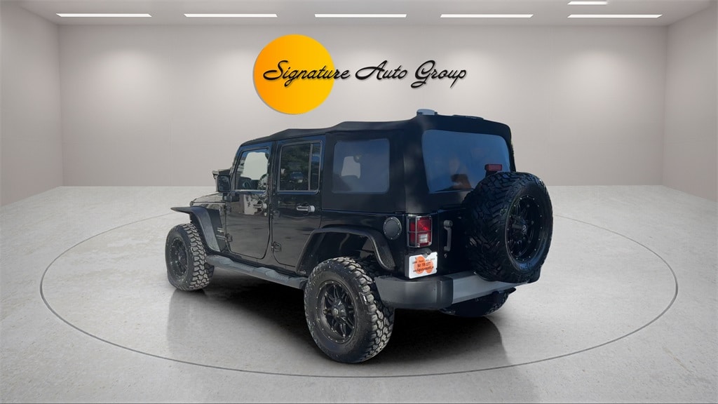 Used 2013 Jeep Wrangler Unlimited Sahara SUV