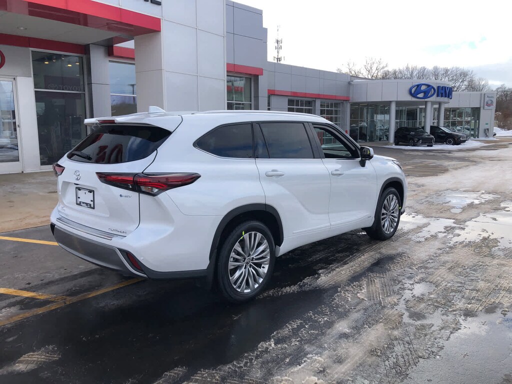 New 2026 Toyota Highlander Hybrid Platinum PLATINUM AWD