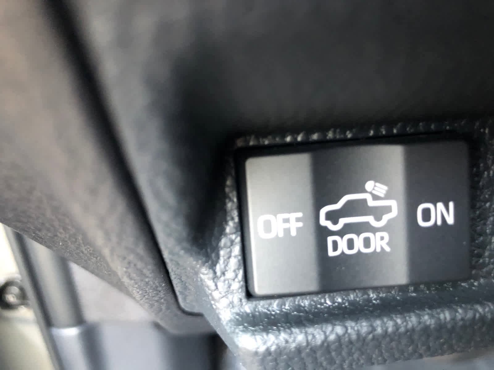 2026 Toyota Tacoma TRD Off Road - Photo 12