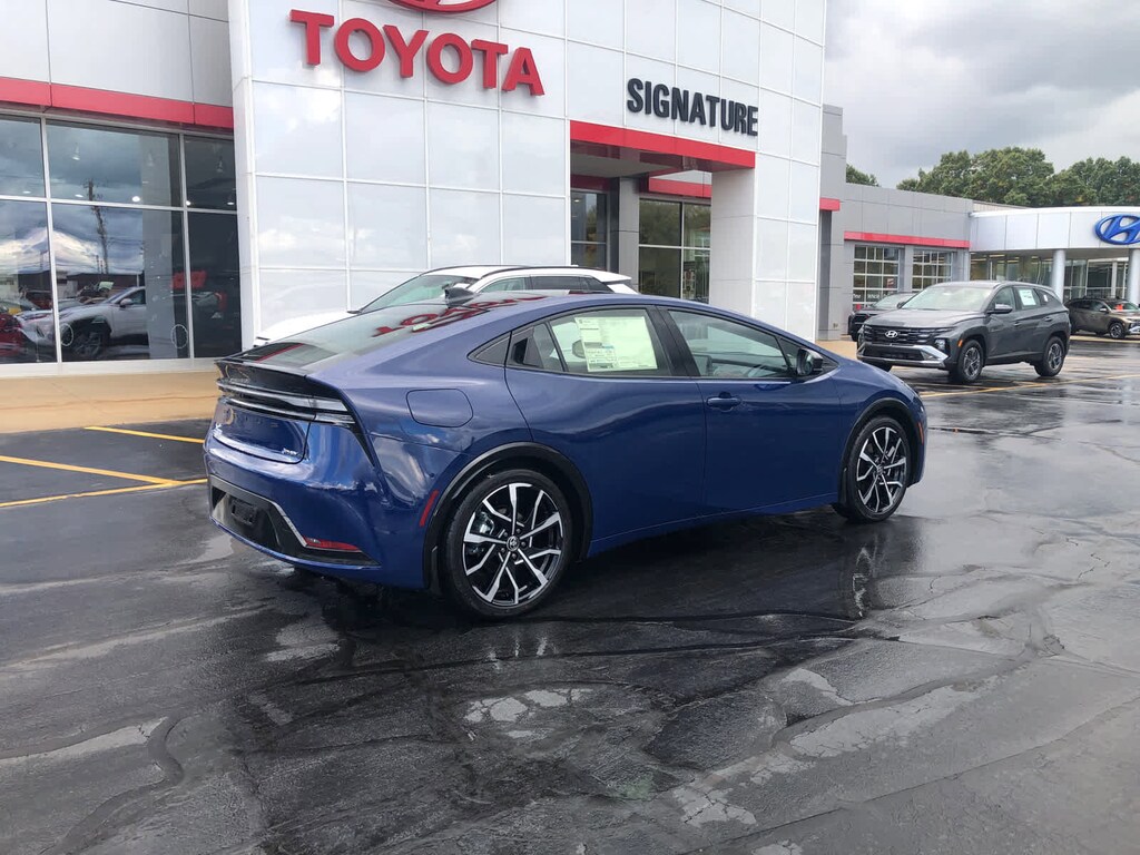 New 2026 Toyota Prius Plug-in Hybrid XSE Premium PLUG-IN HYBRID
