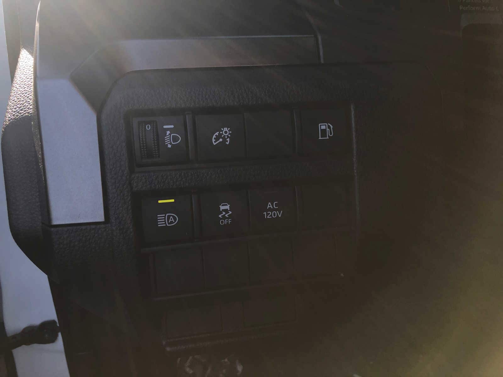 2026 Toyota 4Runner TRD Off-Road - Photo 9