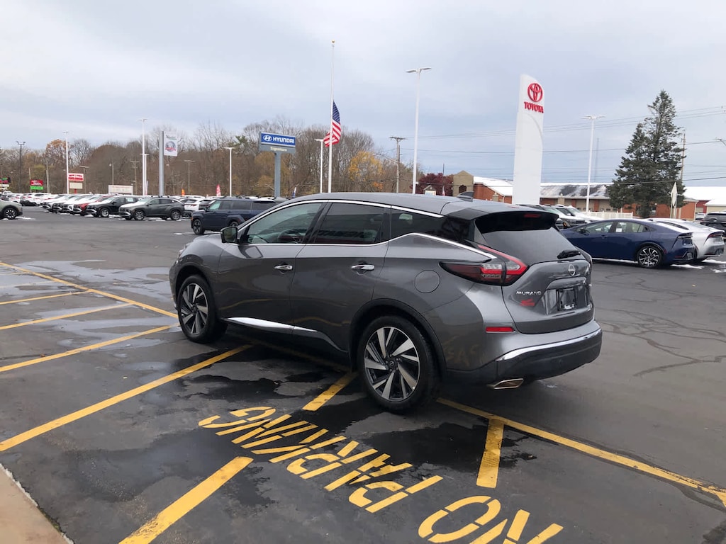 Used 2024 Nissan Murano SL Sport Utility