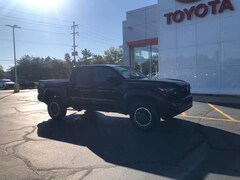 2025 Toyota Tacoma TRD Off-Road 4X4 DOUBLE CAB