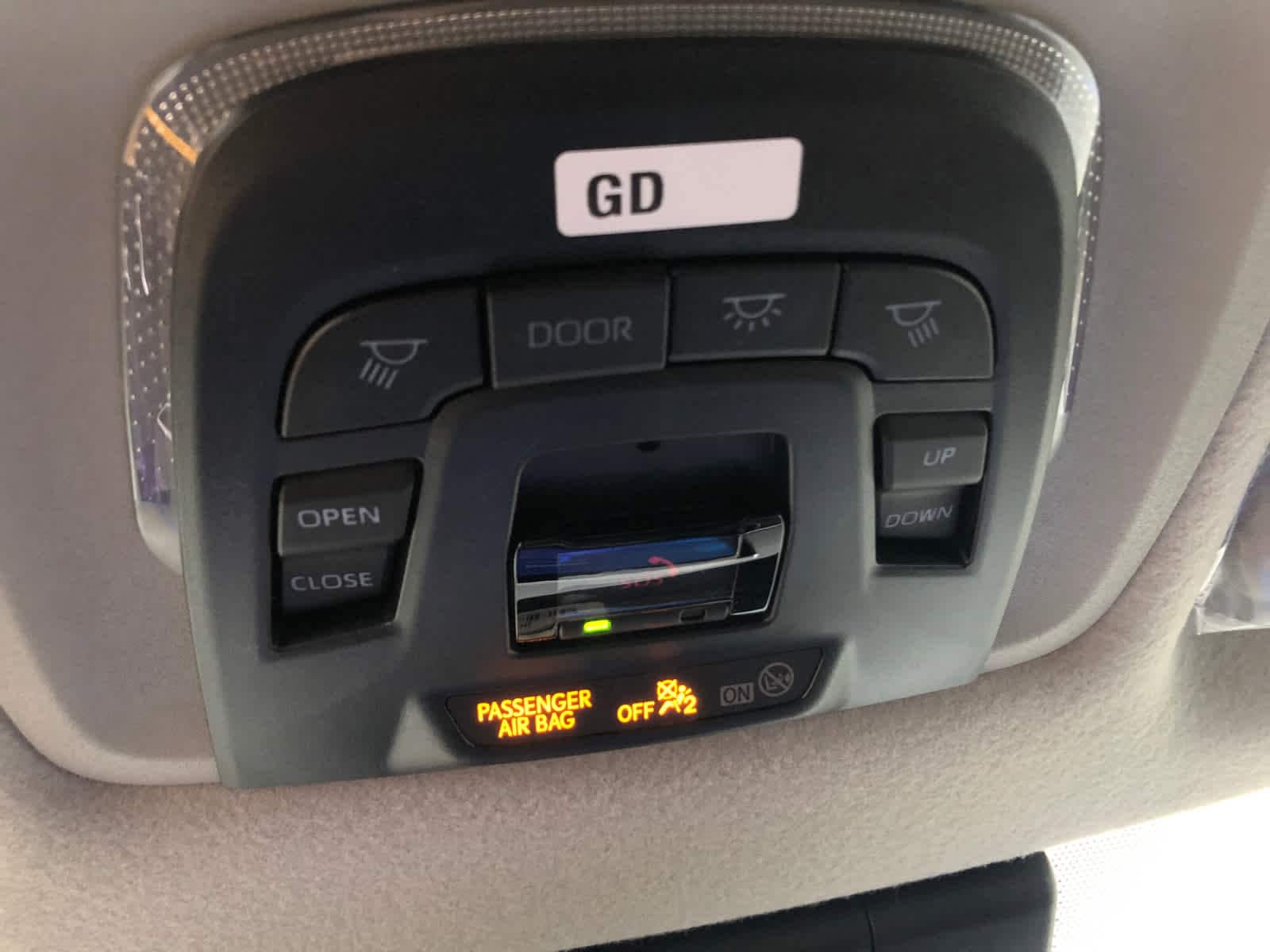 2026 Toyota Corolla Cross XLE - Photo 13