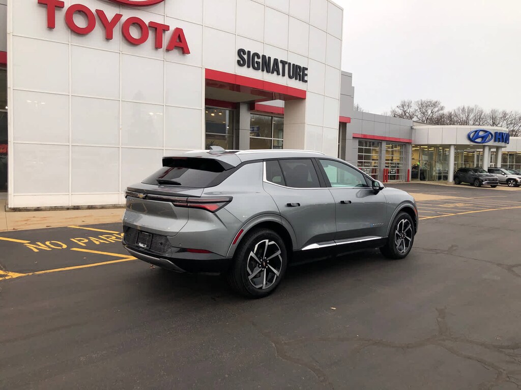 Used 2025 Chevrolet Equinox EV LT Sport Utility