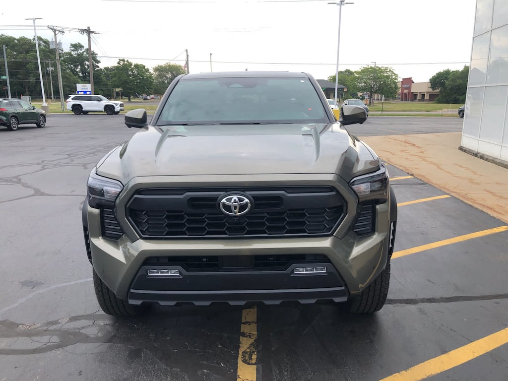 New 2026 Toyota Tacoma TRD Off-Road 4X4 DOUBLE CAB