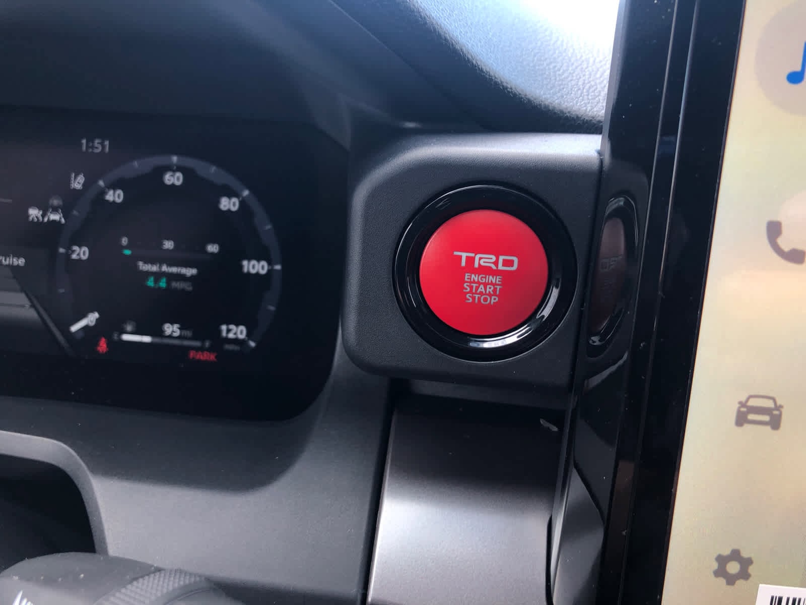 2026 Toyota Tacoma TRD Off Road - Photo 16