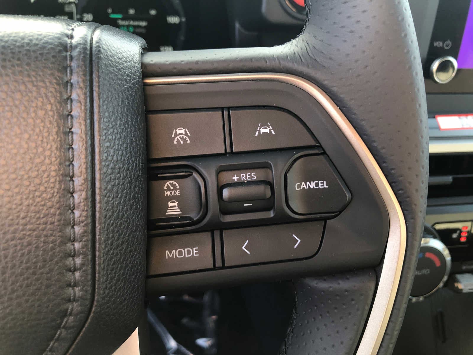 2026 Toyota 4Runner TRD Off-Road - Photo 8