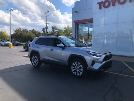 2022 Toyota RAV4 XLE Premium Sport Utility