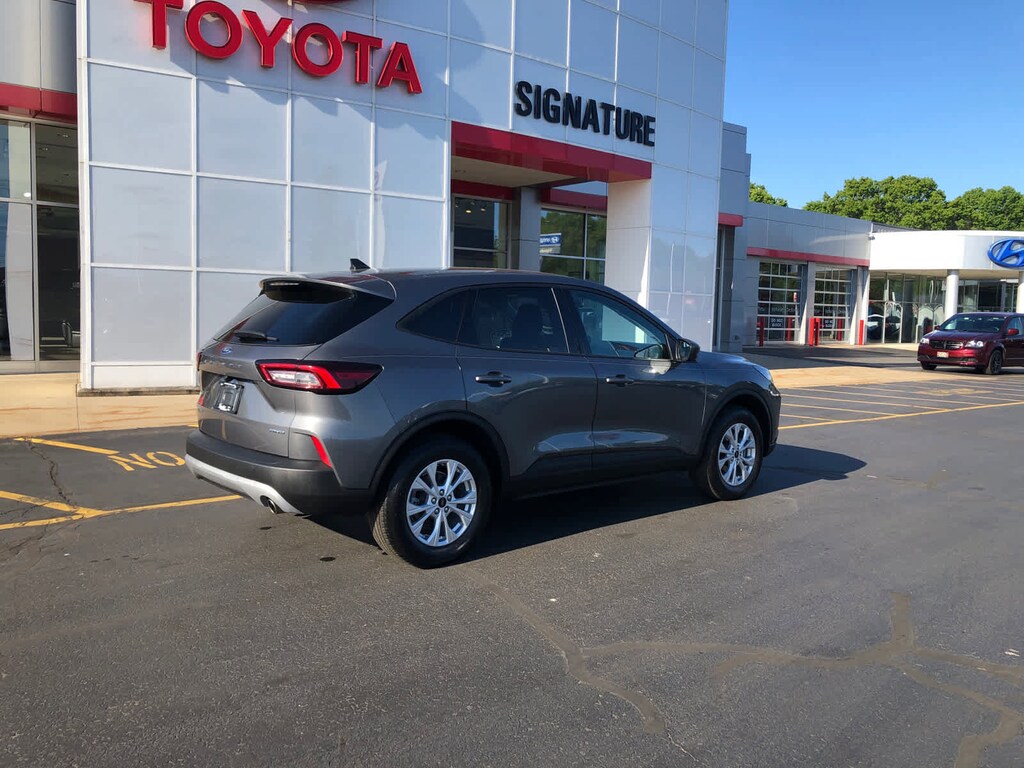 Used 2025 Ford Escape Active Sport Utility