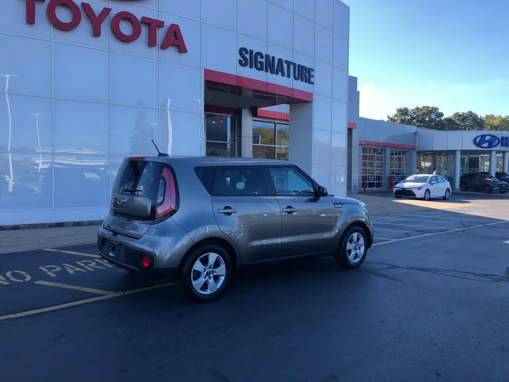 Used 2018 Kia Soul Base Car