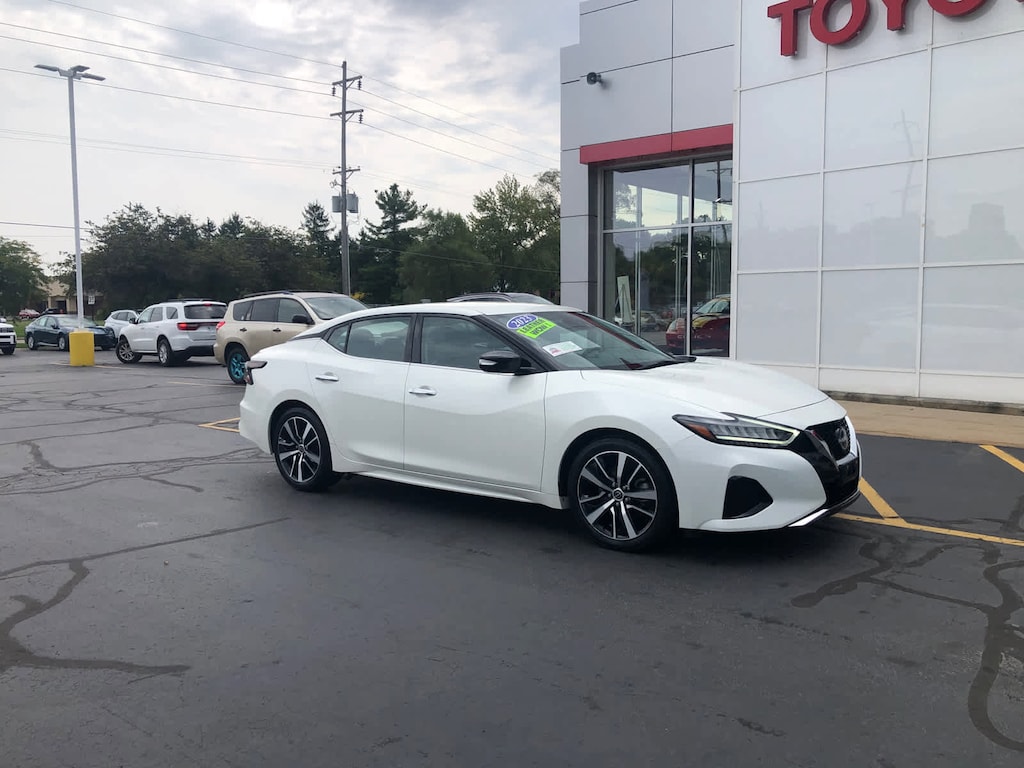 Used 2023 Nissan Maxima SV Car