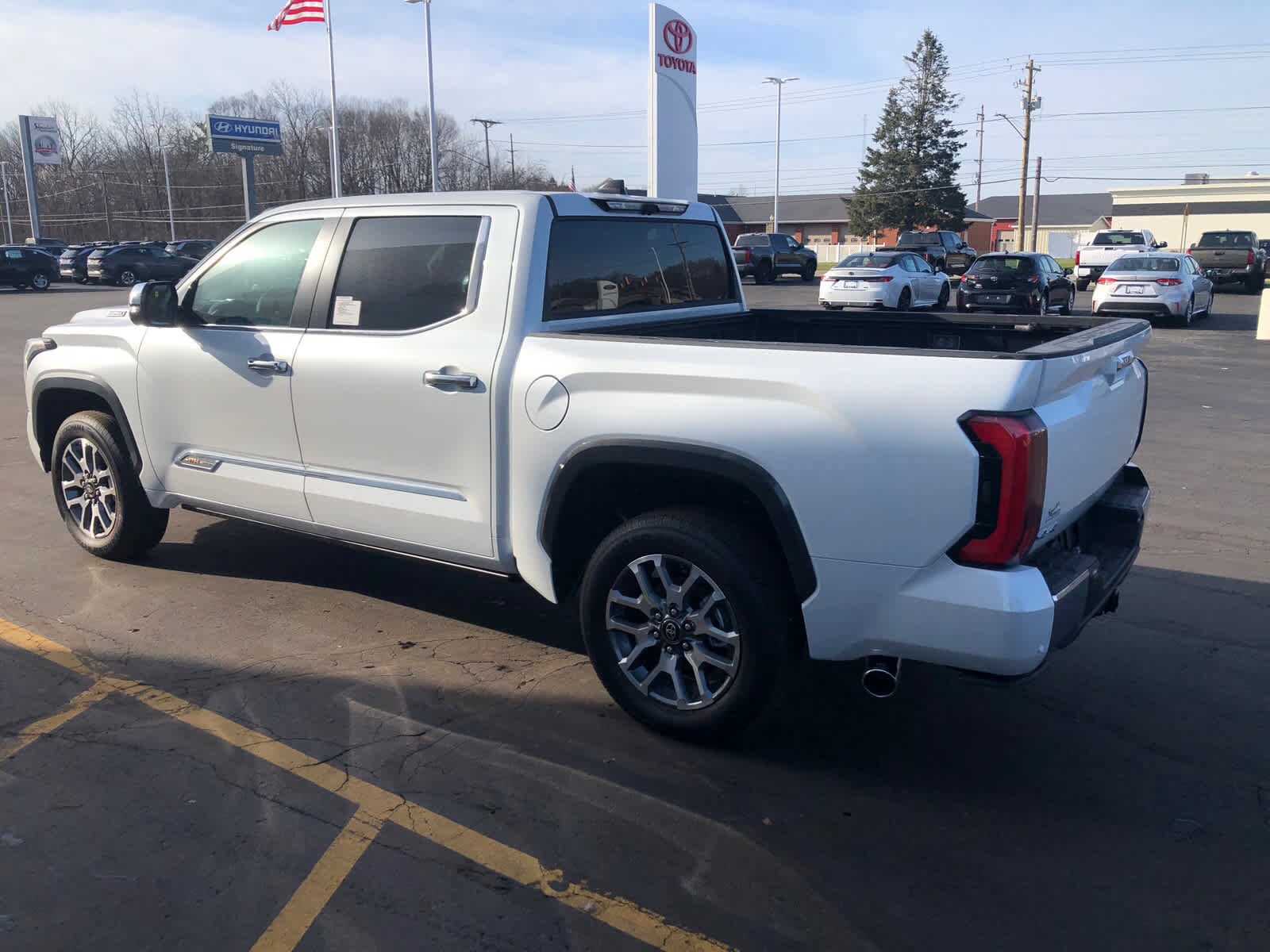 2026 Toyota Tundra 1794 Edition - Photo 6
