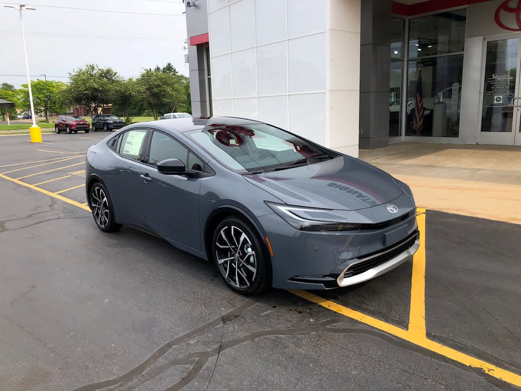 New 2025 Toyota Prius Plug-in Hybrid XSE Premium PLUG-IN HYBRID