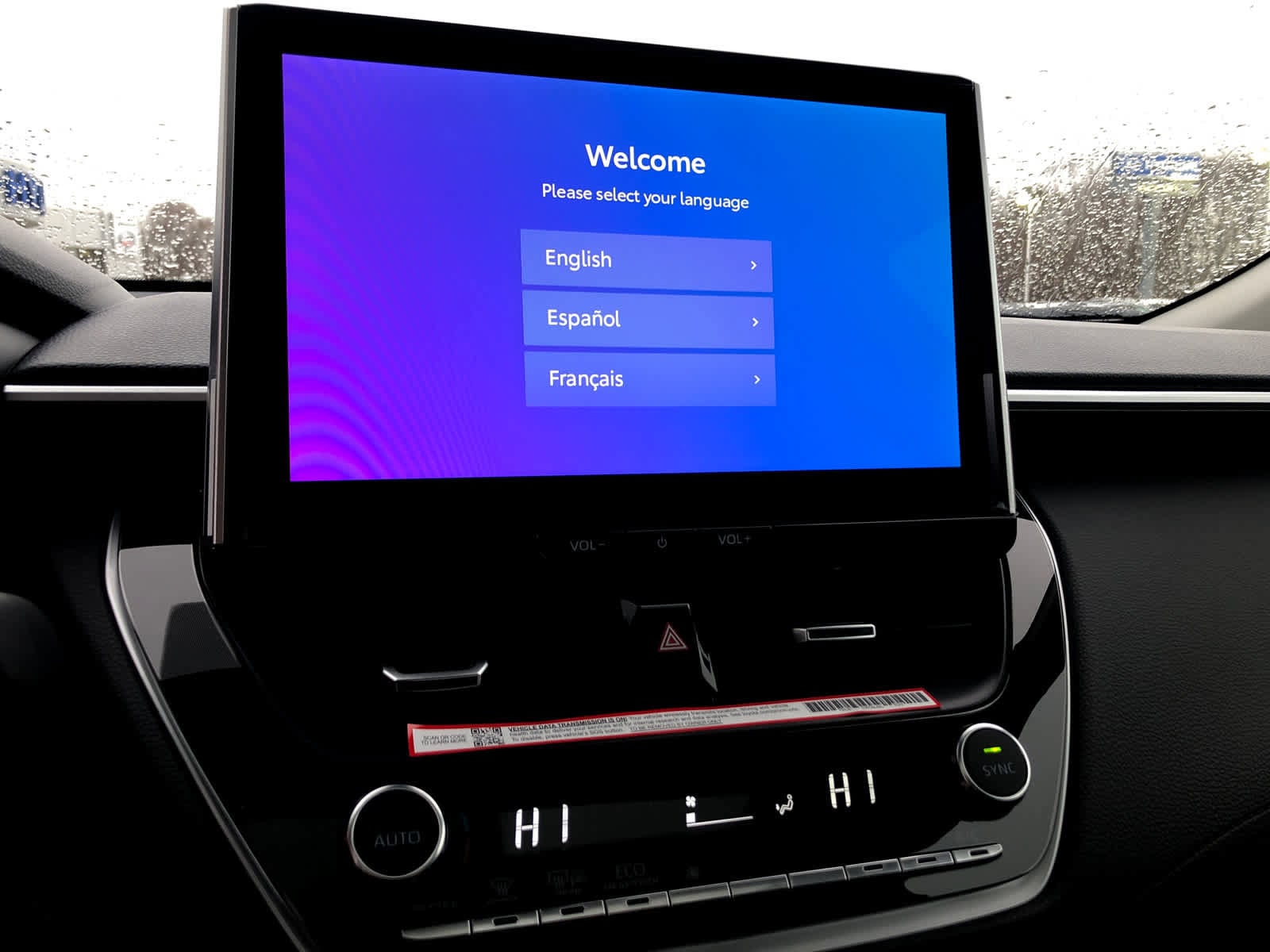 2026 Toyota Corolla Cross XLE - Photo 12