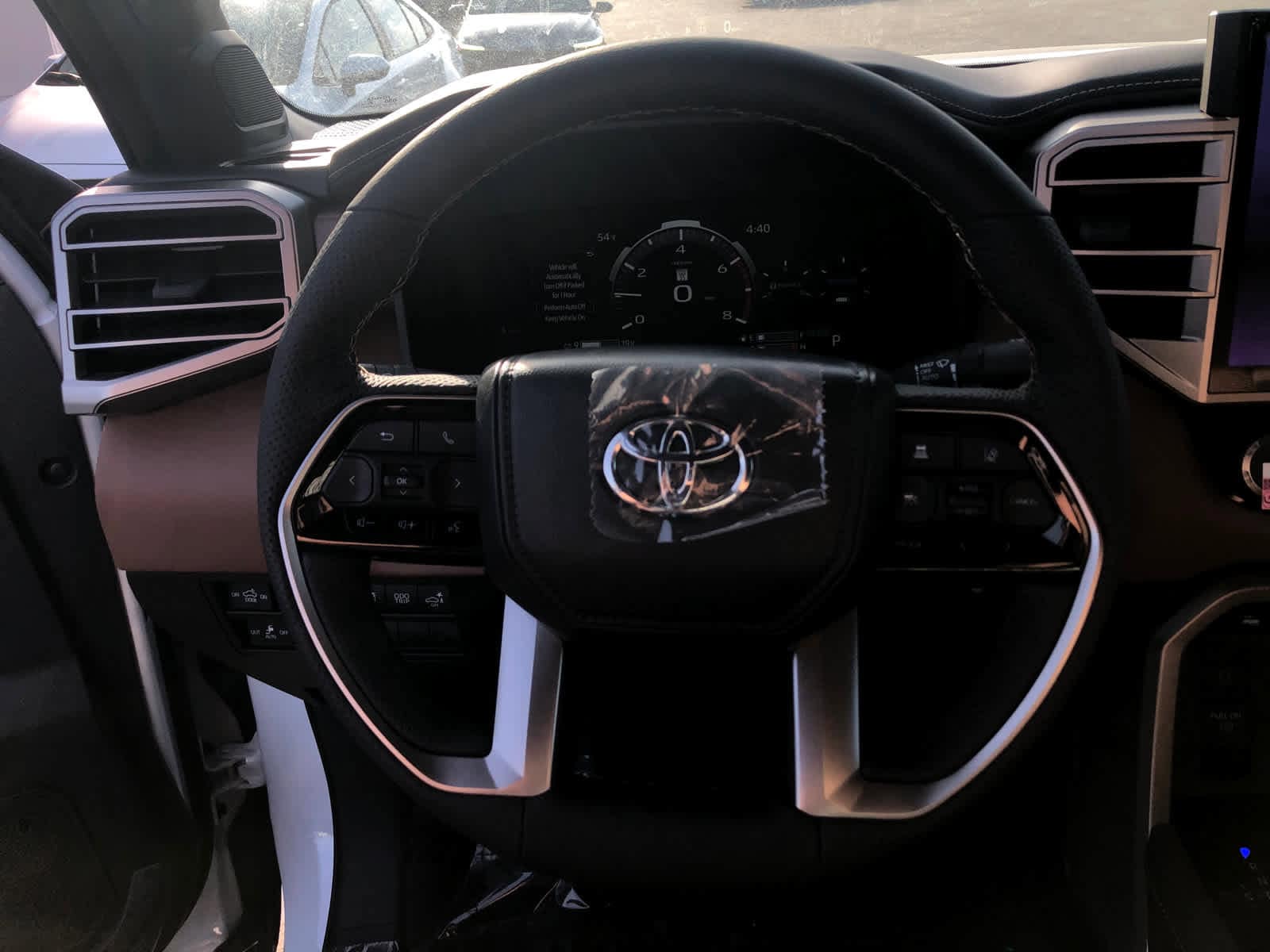 2026 Toyota Tundra 1794 Edition - Photo 11