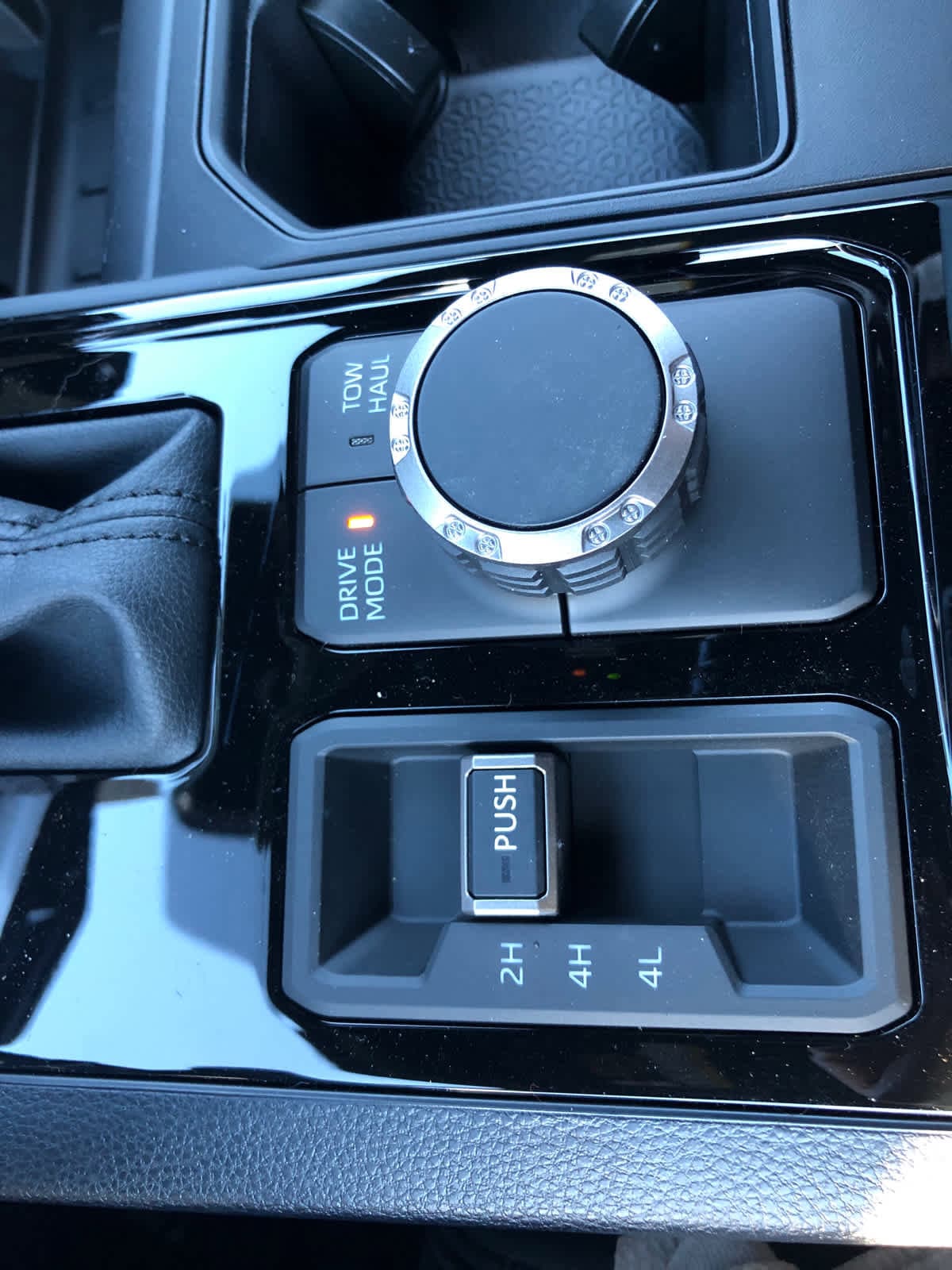 2026 Toyota Tundra SR5 - Photo 17
