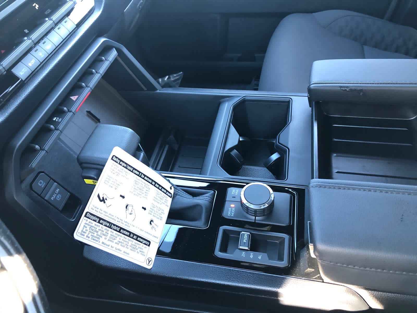 2026 Toyota Tundra SR5 - Photo 18