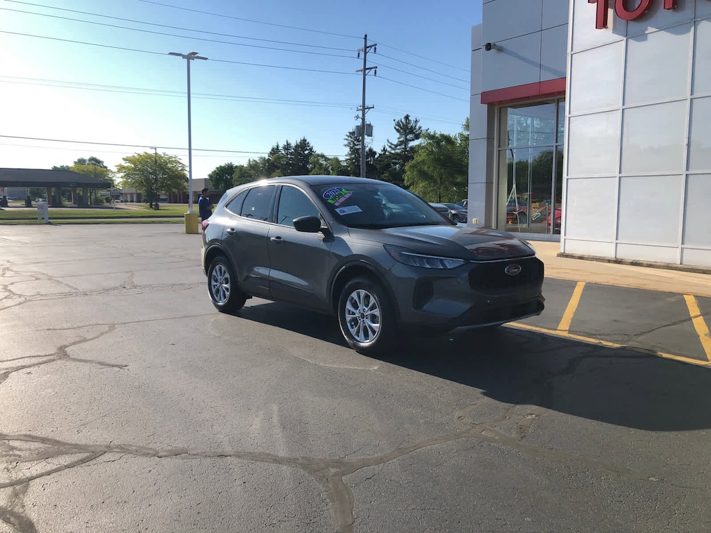 Used 2025 Ford Escape Active Sport Utility