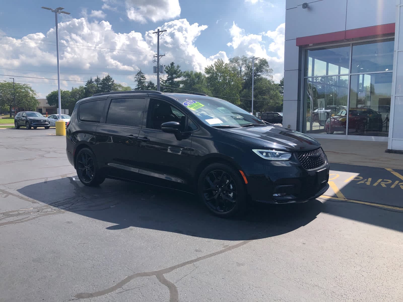 2025 Chrysler Pacifica