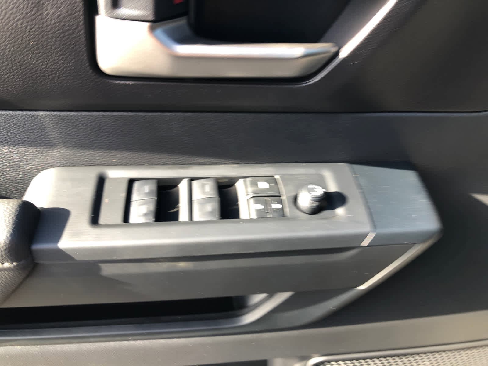 2026 Toyota Tundra SR5 - Photo 20