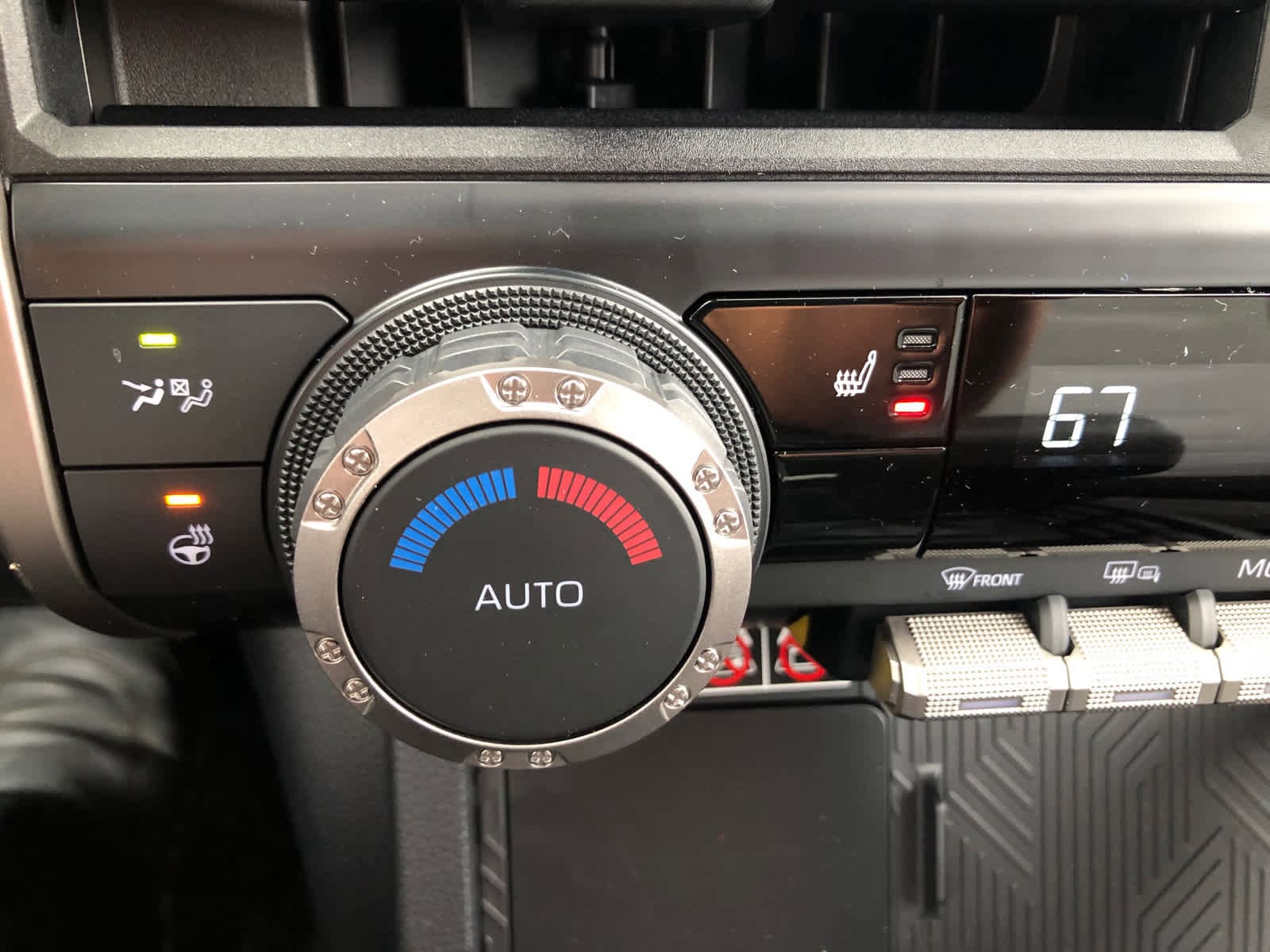 2026 Toyota 4Runner TRD Off-Road - Photo 16