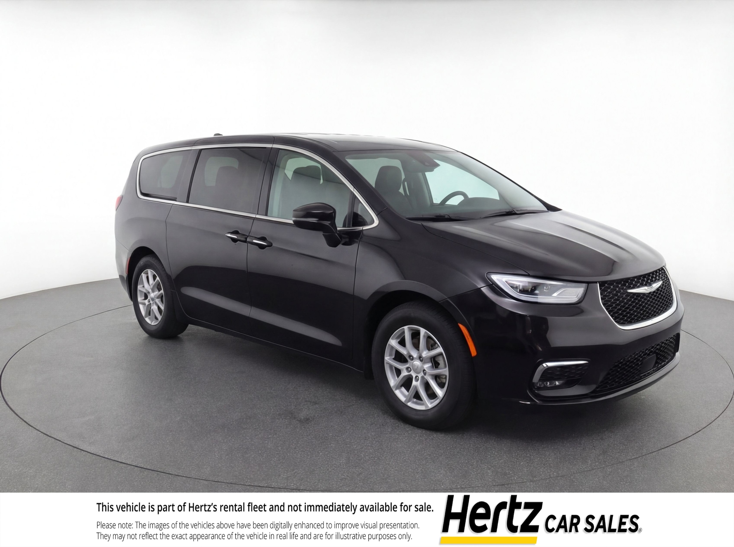 Thumbnail: 2024 Chrysler Pacifica - 1