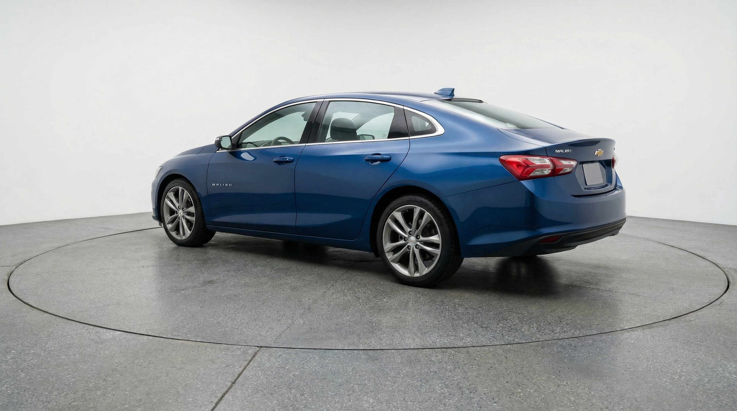 Thumbnail: 2024 Chevrolet Malibu - 6