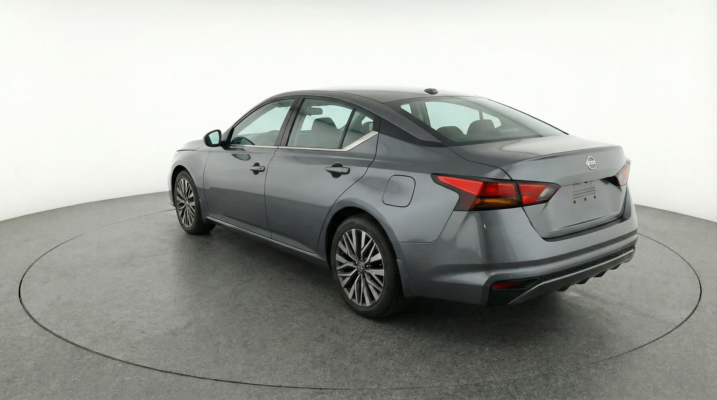 Thumbnail: 2025 Nissan Altima - 6