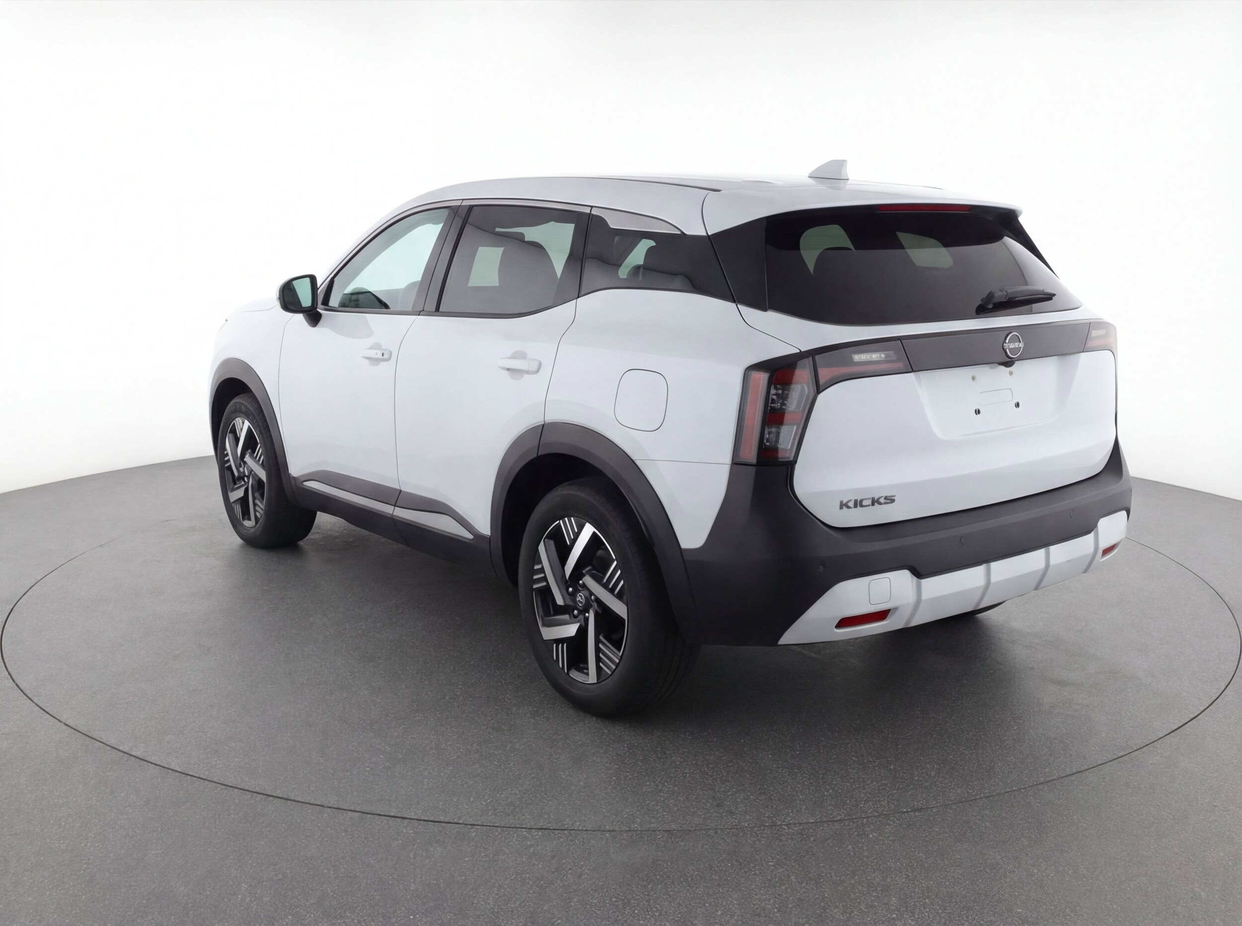 Thumbnail: 2025 Nissan Kicks - 6