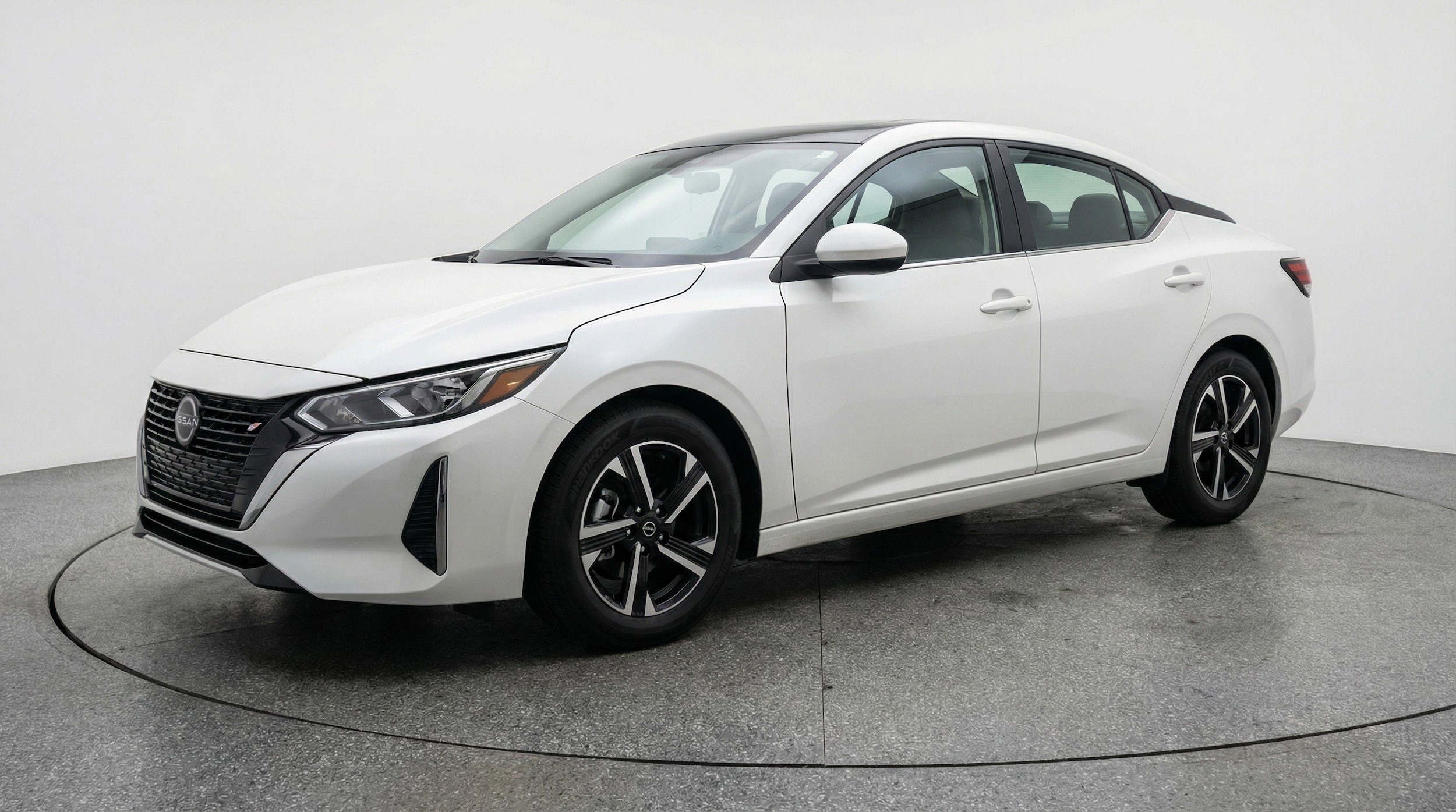 Thumbnail: 2025 Nissan Sentra - 3