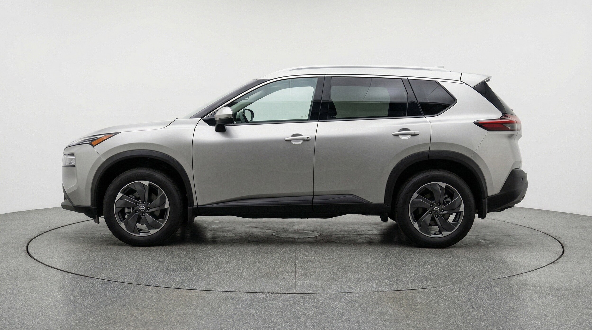 Thumbnail: 2025 Nissan Rogue - 5